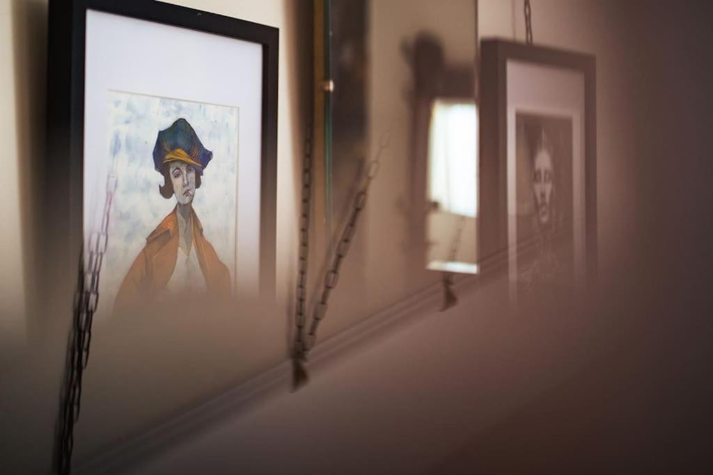 Glenroy Arts Gallery Meets Living Space Cardiff Bagian luar foto